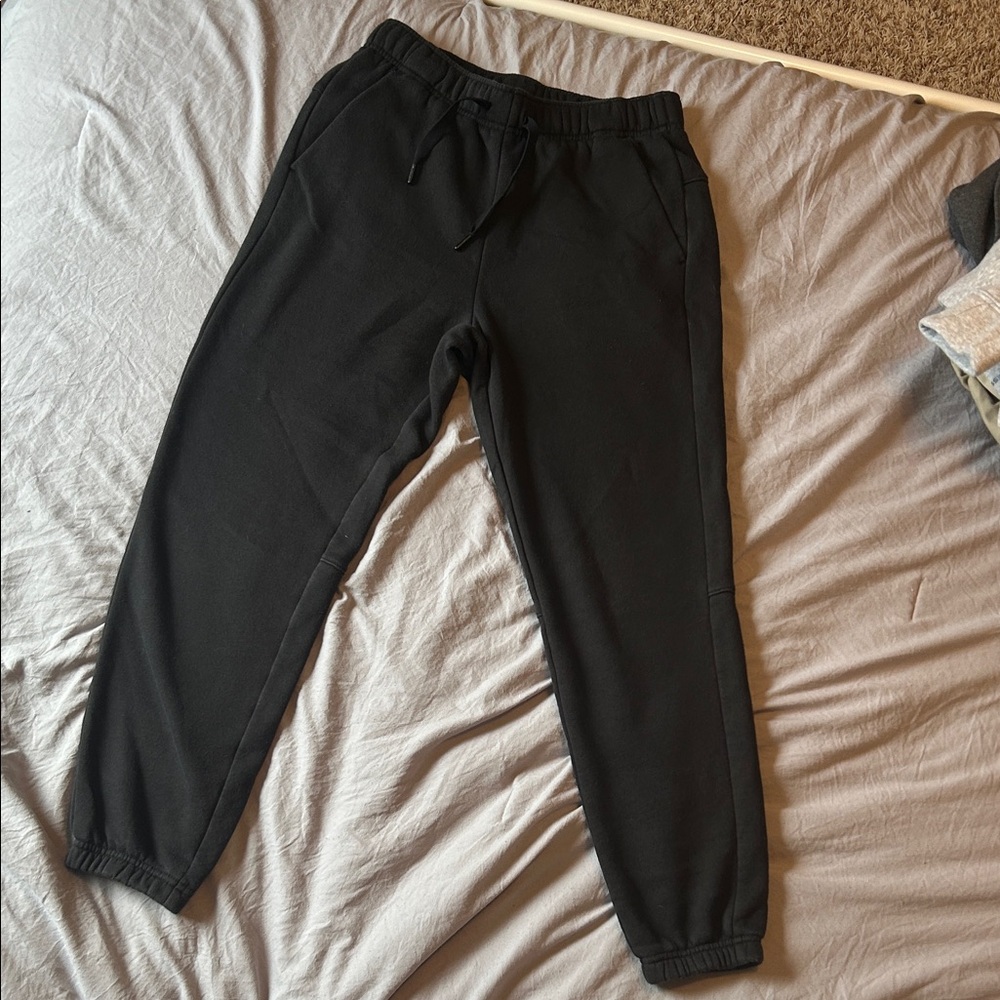 Men’s Small Black Jogger Pants